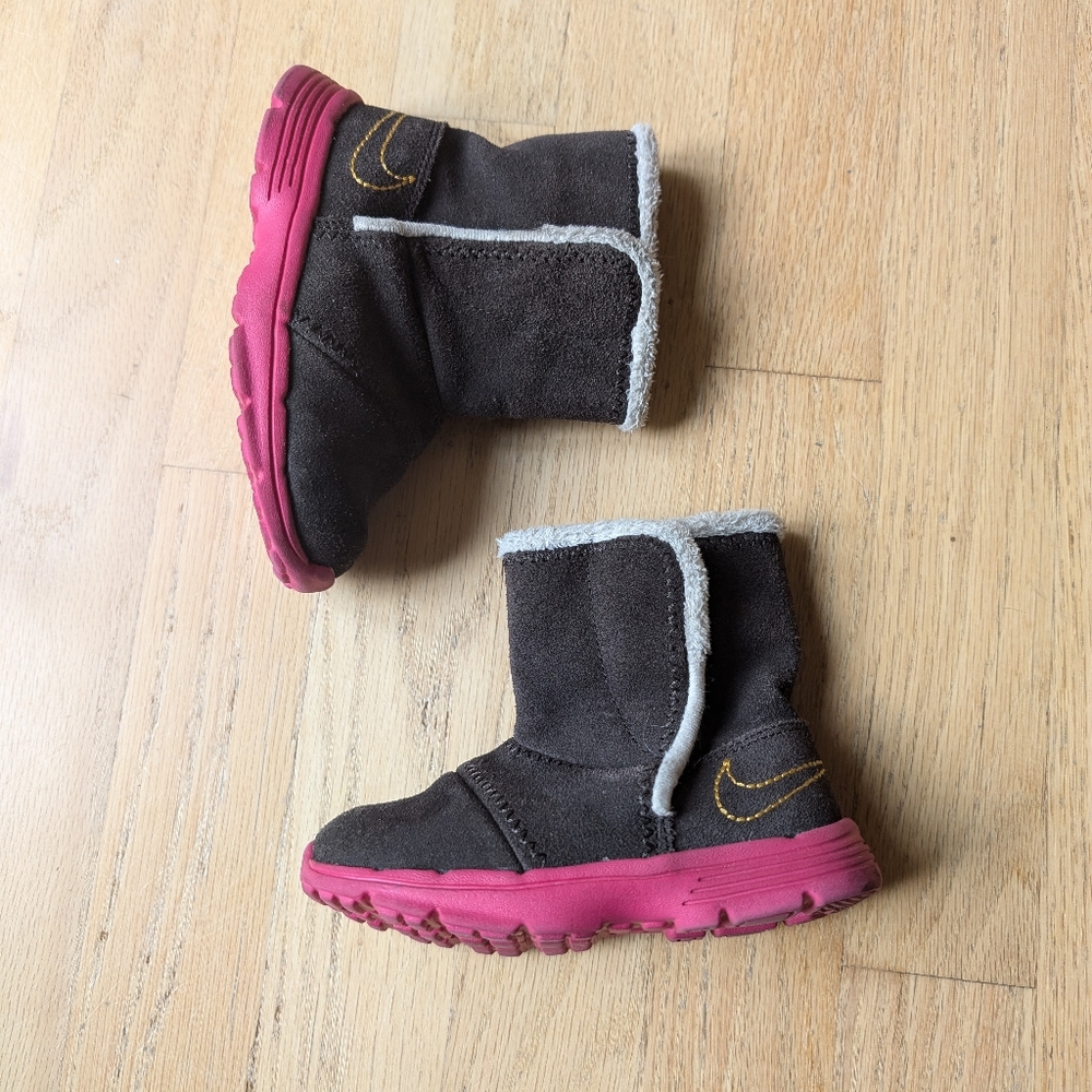 Nike Winter Boots infants size 6
